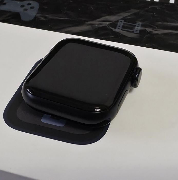 КАТО НОВ 40mm Apple watch SE 2 v3 Гаранция 2 от Ozone до '27 Black