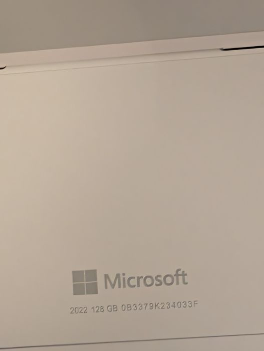 Microsoft Surface Go 3, i3-10100Y, 128GB SSD, 8GB RAM