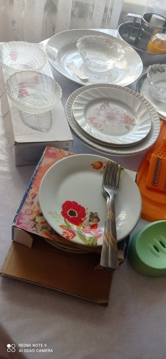 Продам посуду в упаковке