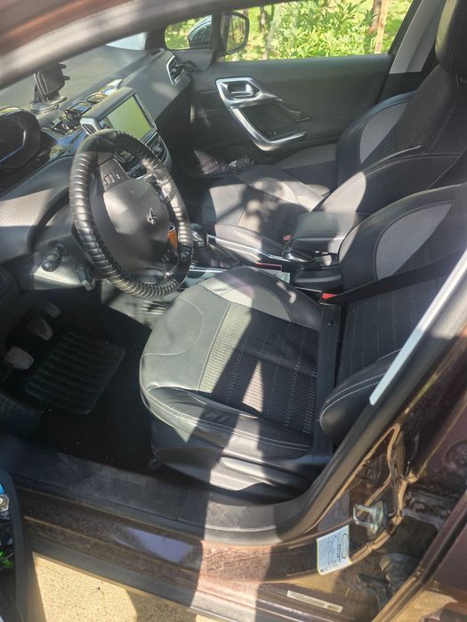 Пежо 2008 2013г газ бензин