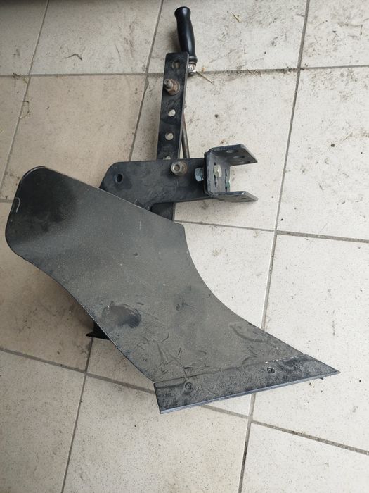 Плуг навесной для мотоблока