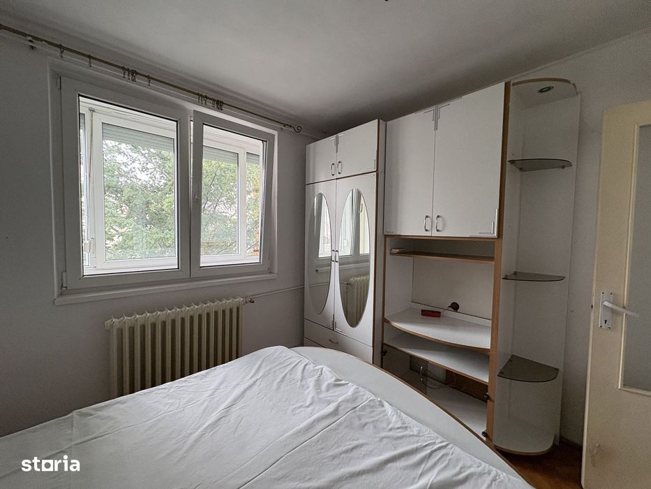 Apartament doua  camere , str Iza ,Rogerius