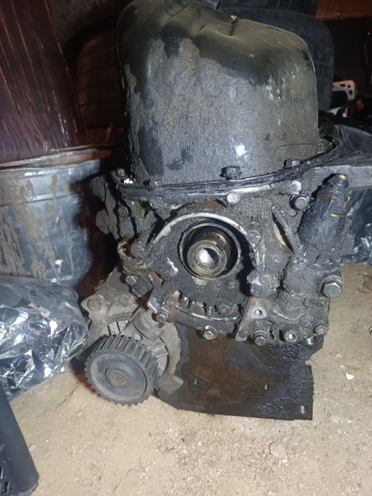 Запчасти от Ауди 2.3