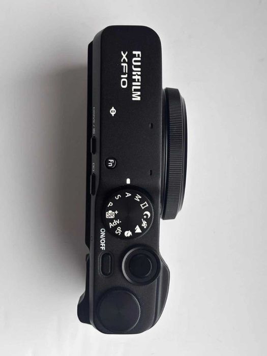 Fujifilm Fuji XF10 Black 24.2MP Digital Camera with APC-C Sensor