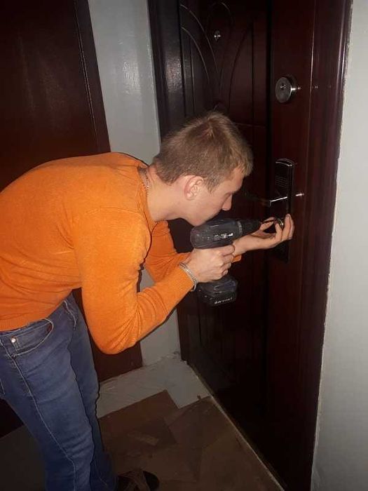 Qulf ochish xizmat Қулф очиш хизматиi вскрытия замков 24/7 ishlaymiz!