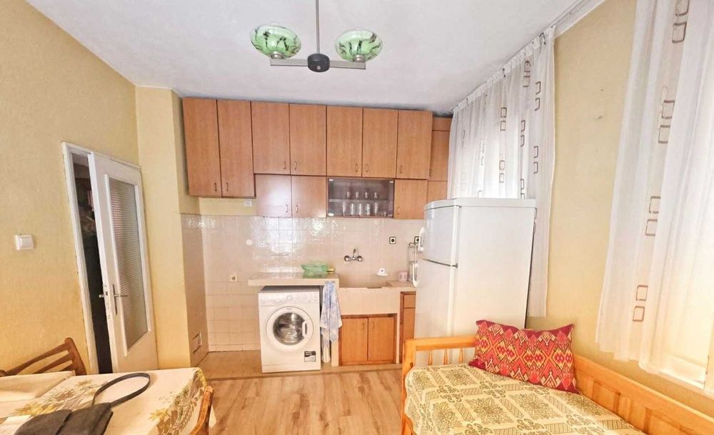 Продава се Етаж от къща в Асеновград - 140 кв.м за 703 €/кв.м - Снимка #7