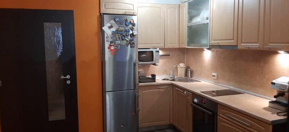 Дава се под наем Двустаен апартамент в София, Павлово - 78 кв.м за 613 € - Снимка #3