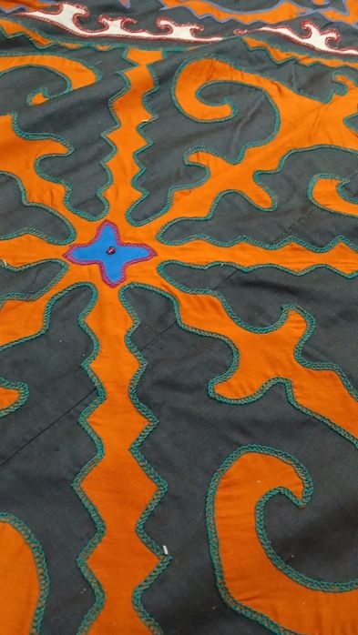 1950 yilda tikilgan Qozoq,Qirgʻiz  Shirdak