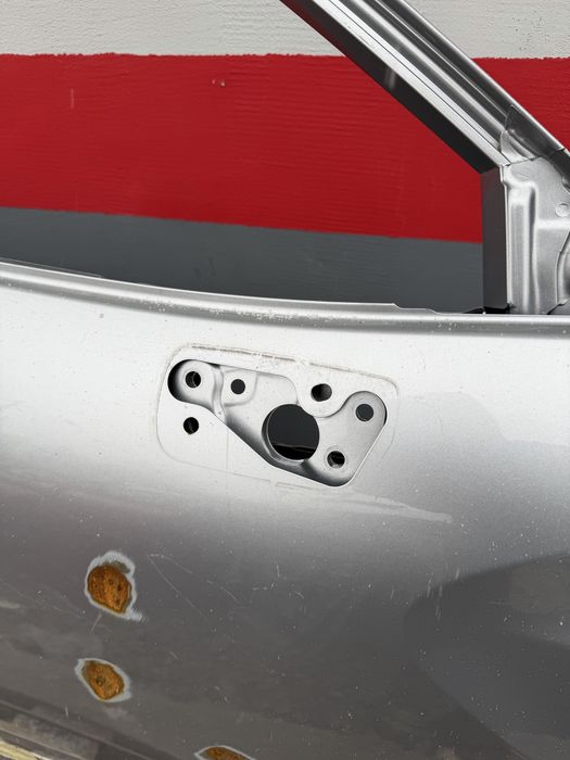 Предна дясна врата Toyota Corolla Cross 2024
