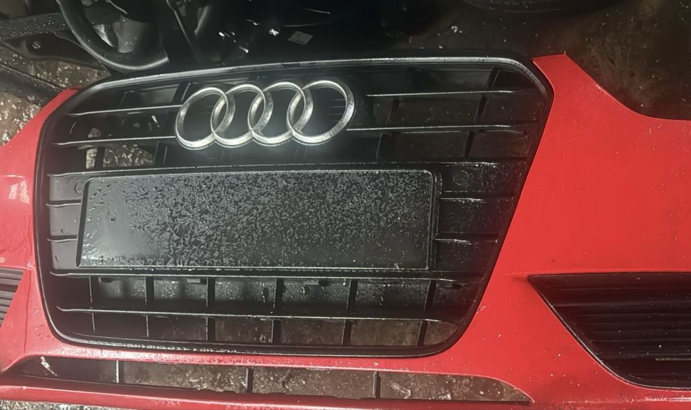 Grilă originală audi a4 b8.5