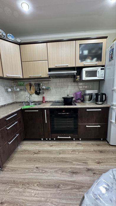 Продам кухонный гарнитур