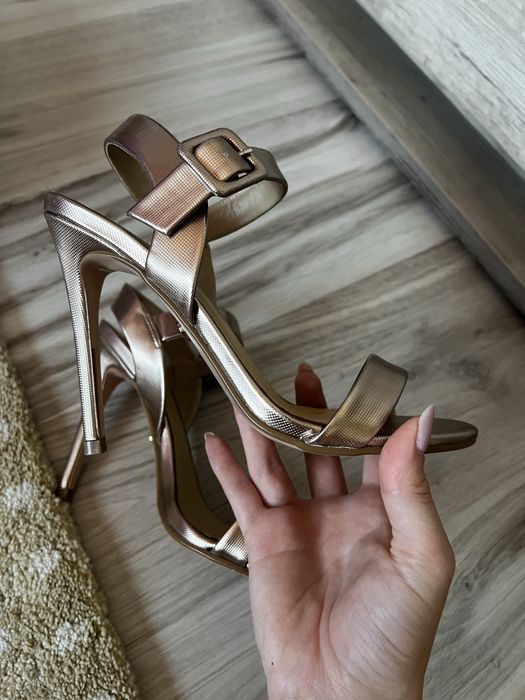 Сандали на висок ток TATA Premium