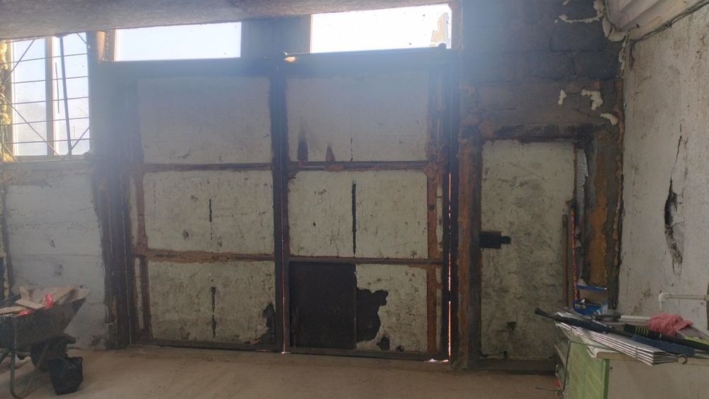 Продам гараж 120м2