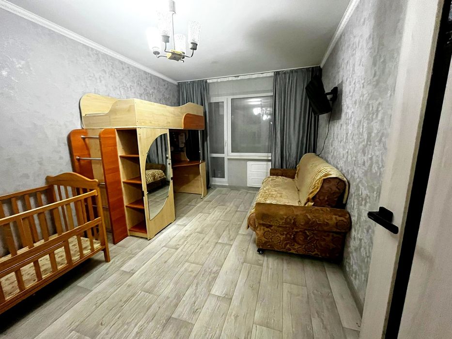 2- комнатная квартира, 4 мкр