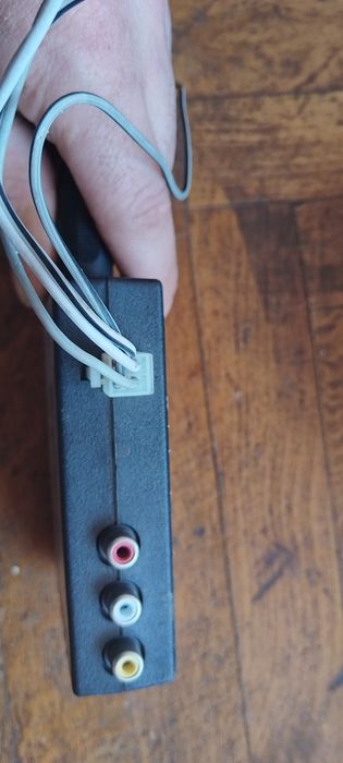 Мултимедиен монитор за вграждане