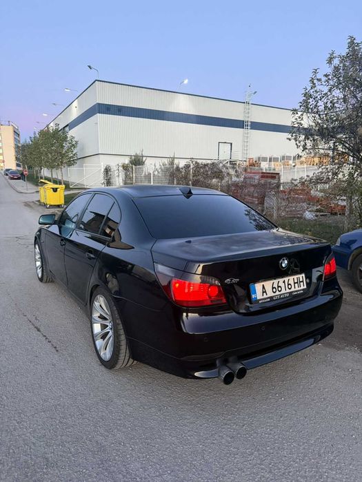 BMW    530  530d