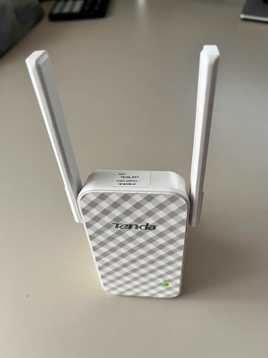 Wireless range extender Tenda N300 (A9)