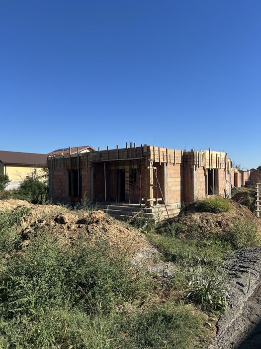 Se vinde la cheie casa in Cernica- PROIECT IN  EXECUTIE