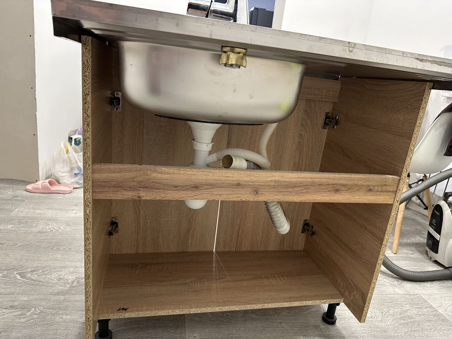 Кухоная раковина в сборе