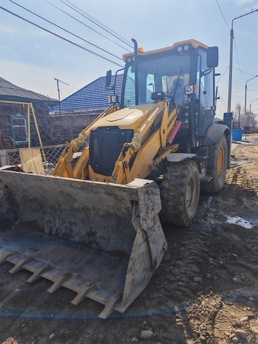 Бетонные кольца Экскаватор погрузчик