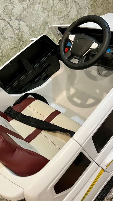 Продам Машинку детскую