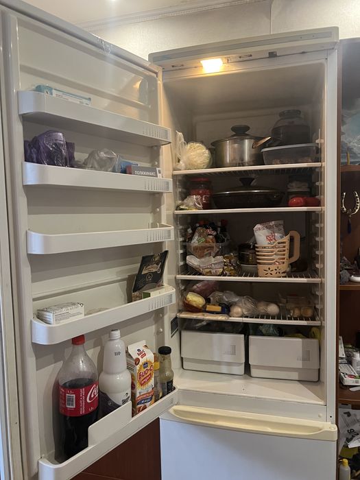 Холодильник в хорошем состоянии