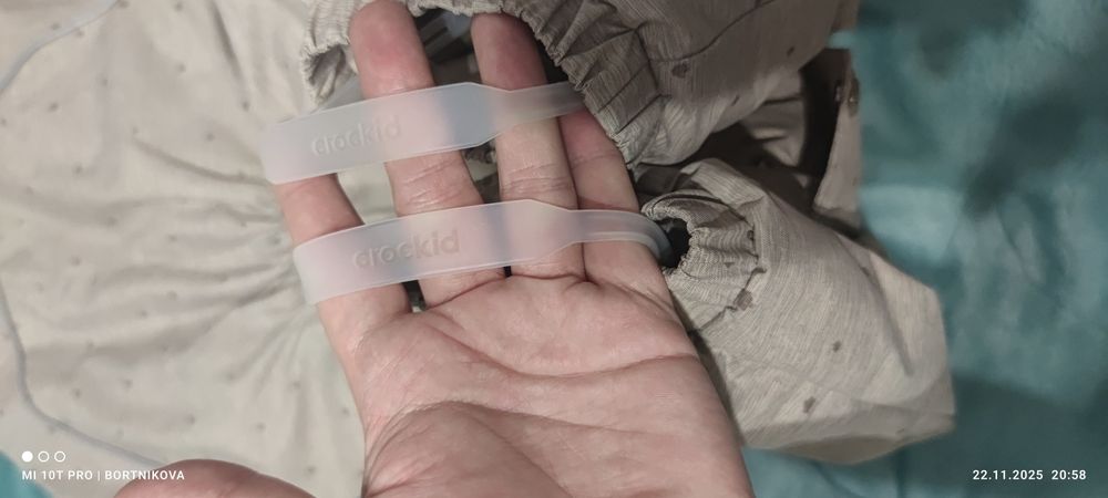 Продам детский комбинезон крокид