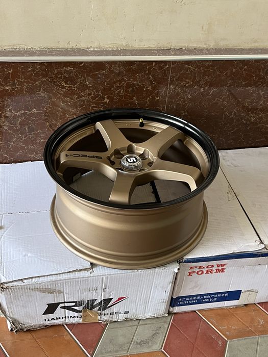 Sport Diska R17 sotiladi