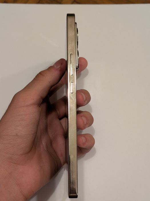 infinix note 40 race edition urme minime de folosire