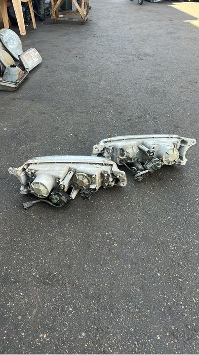 Фары на Mazda MX 6 Cope