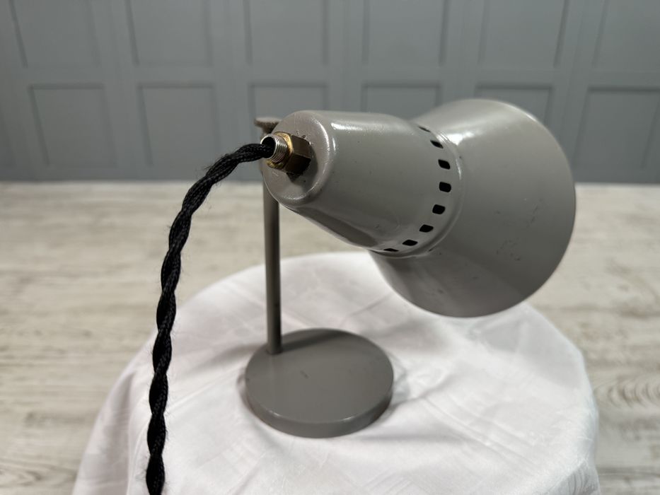 Винтидж настолна лампа Р400