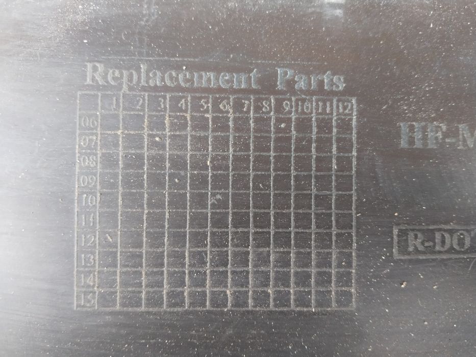 Бампер задний Мазда 3