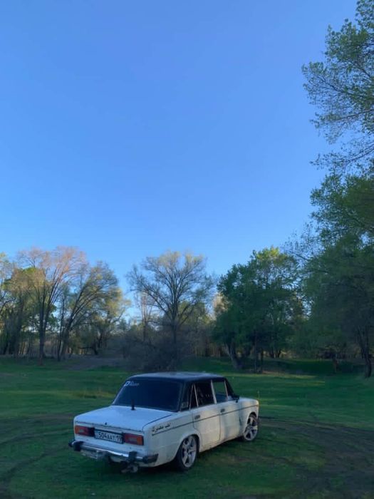 Жигули 2005god white