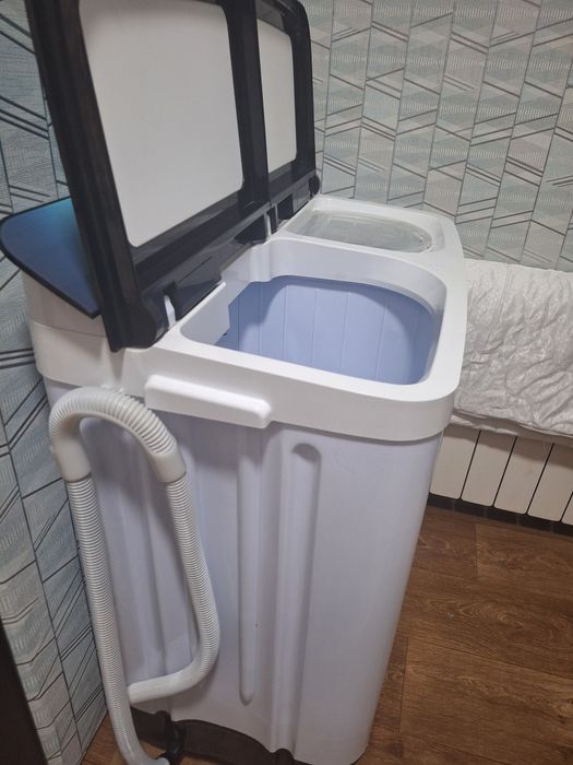 Продам машинку полуавтомат