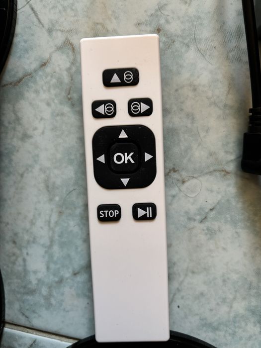 Робот за почистване на стъкла