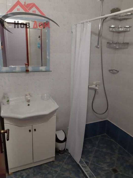 Дава се под наем Двустаен апартамент в Велико Търново, Център - 80 кв.м за 357 € - Снимка #10