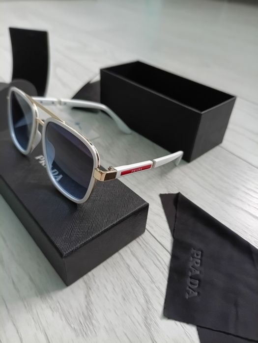 Ochelari Bărbați Prada