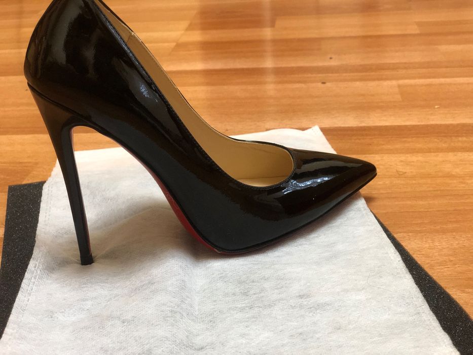 Pantofi Christian Louboutin