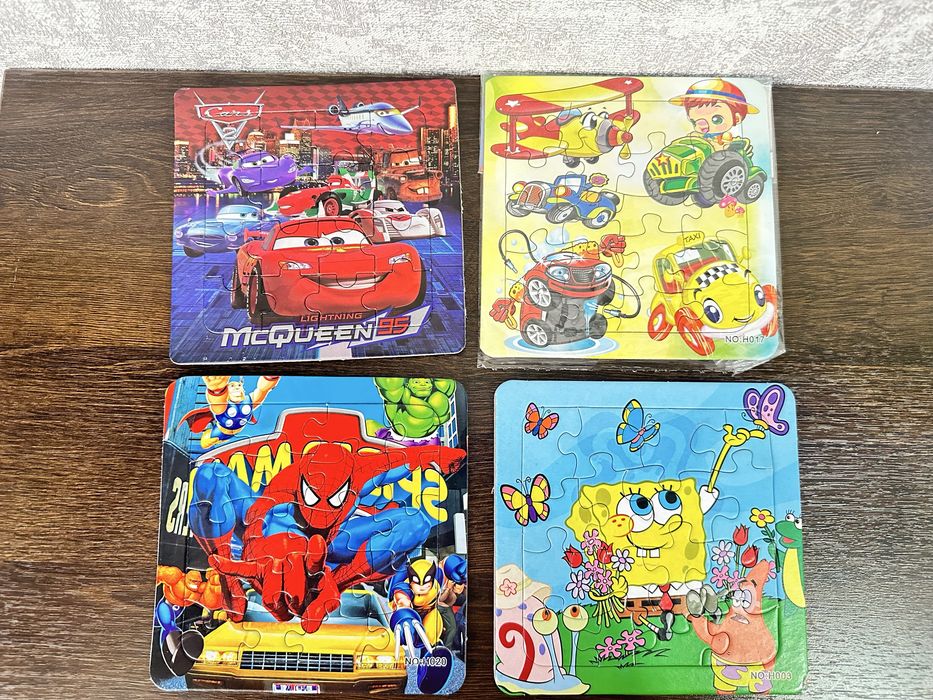 Продаются детские пазлы.