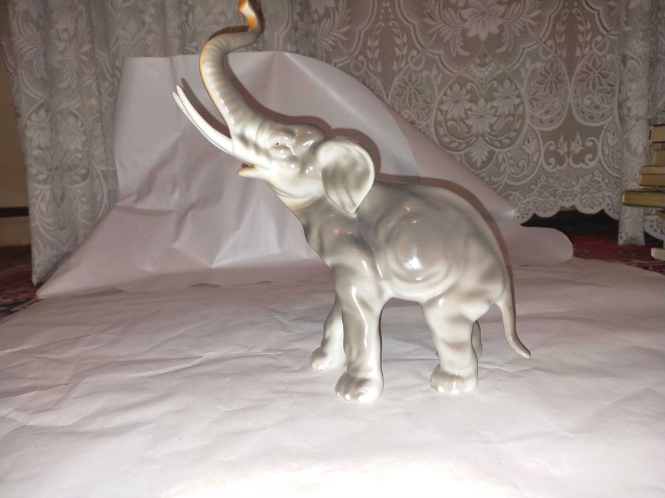 Figurină Porțelan - Elefant