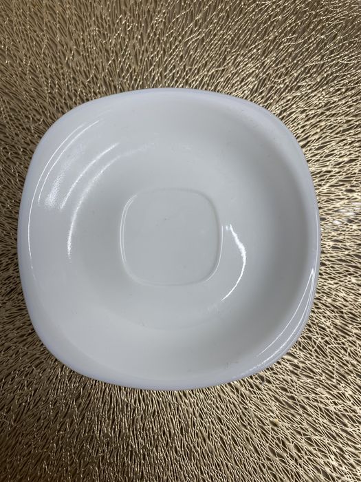 Продам бокалы, стаканы , тарелки