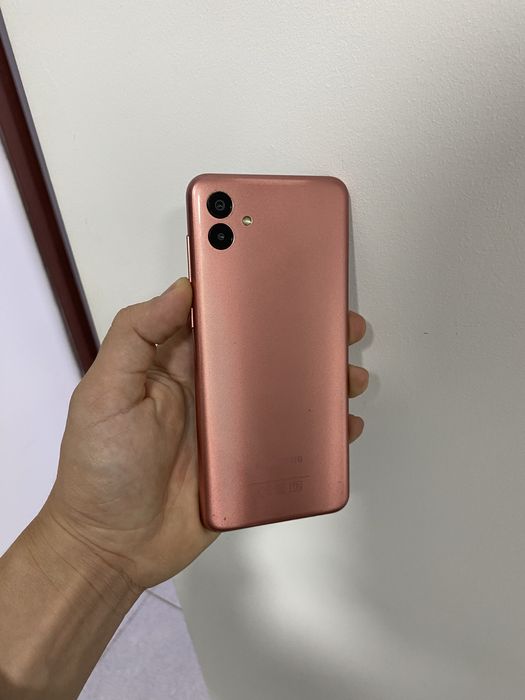 Samsung A04 идеальный состояние