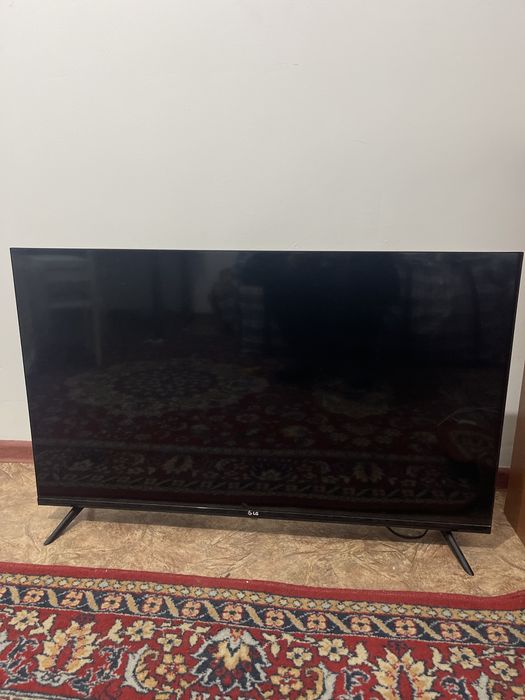 Продам телевизор Lg 43 диагональ