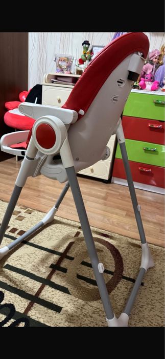Детский стул для кормления
