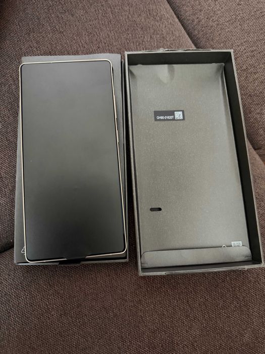 Samsung Galaxy S25 Ultra (512GB) – Като нов + Опция за Apple бартер