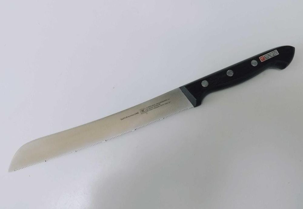 Cutit zwilling pentru paine