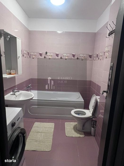 Garsoniera studio Militari Residence