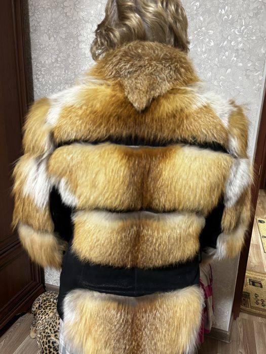 Продам шубу лиса