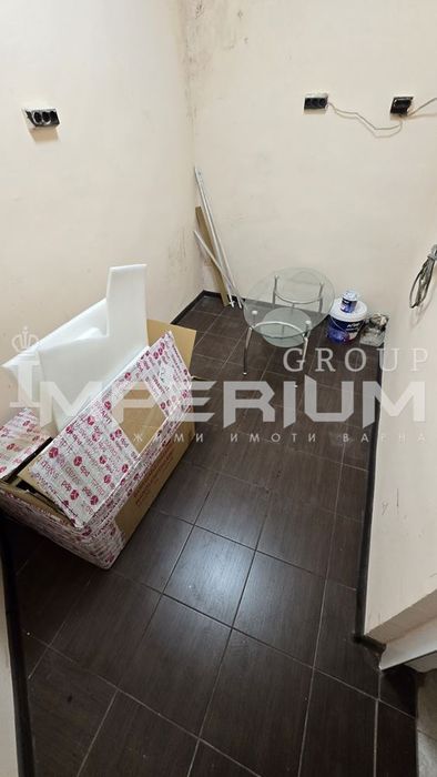 Офис, търговско помещение под наем в района на Операта, гр. Варна