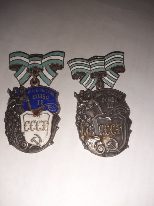 Продам значки СССР